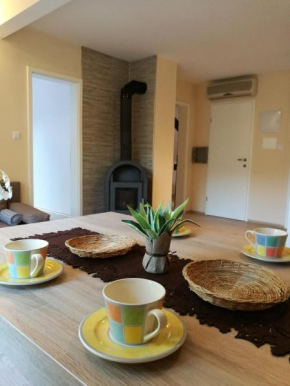 Отель Apartment Belaj, Целе